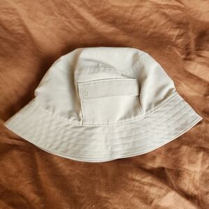 Lululemon On My Level Bucket Hat with Pocket Size S/M